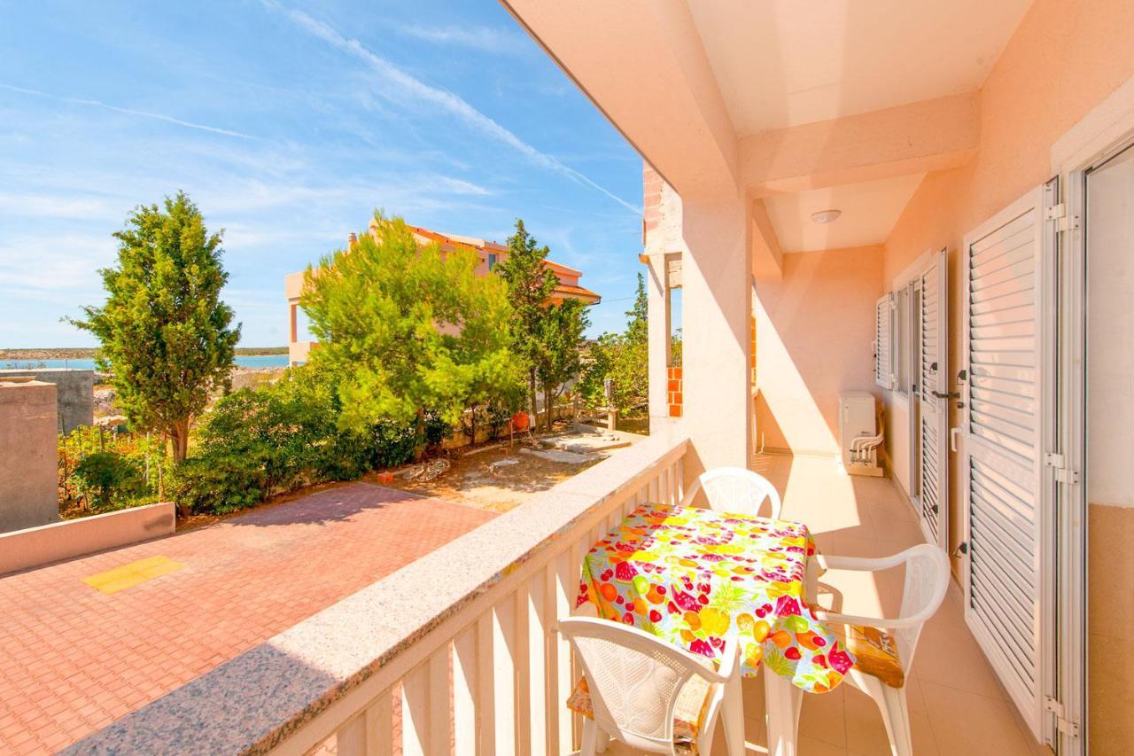 Apartments Facini Košljun Zewnętrze zdjęcie