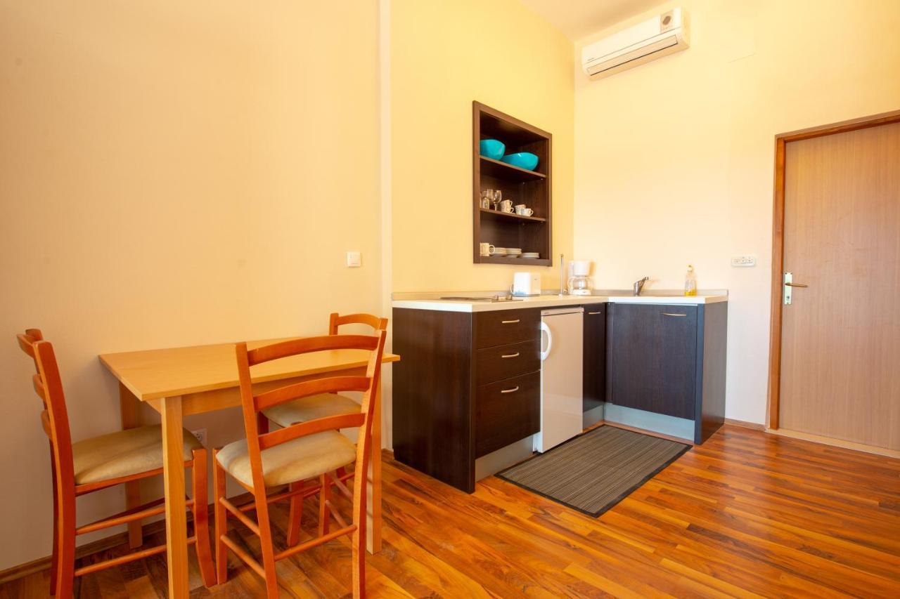 Apartments Facini Košljun Zewnętrze zdjęcie