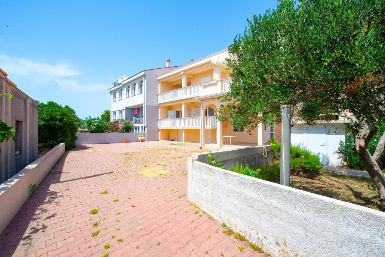 Apartments Facini Košljun Zewnętrze zdjęcie